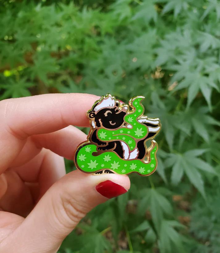 Kolorspun Skunk Enamel Pin