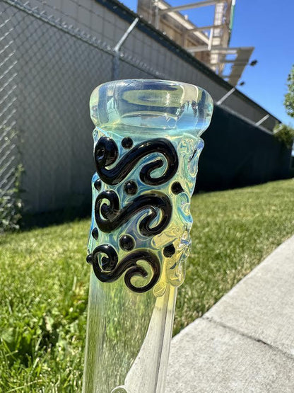 MJHoG 9" Flower Beaker - Squiggle Tech