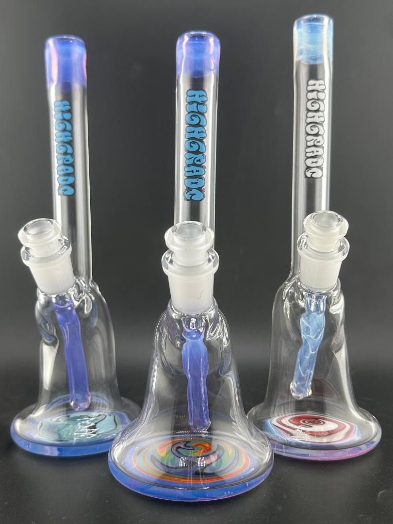 Highgrade Glass Mini Beaker - Color Accented Lip Wrap & Downstem w/ Wig Wag Reversal Bottom 10mm 45°