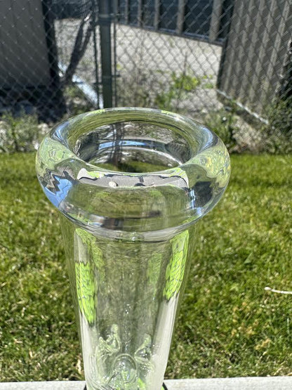 MJHoG 16" Flower Beaker - Halo Perk