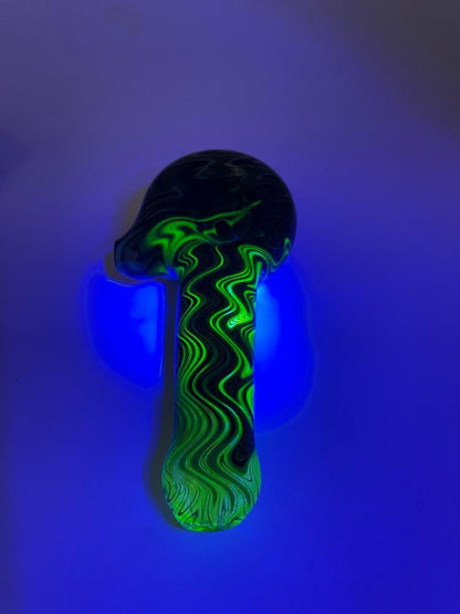Brando Glass Hand Pipe - UV Accented Green Line Work
