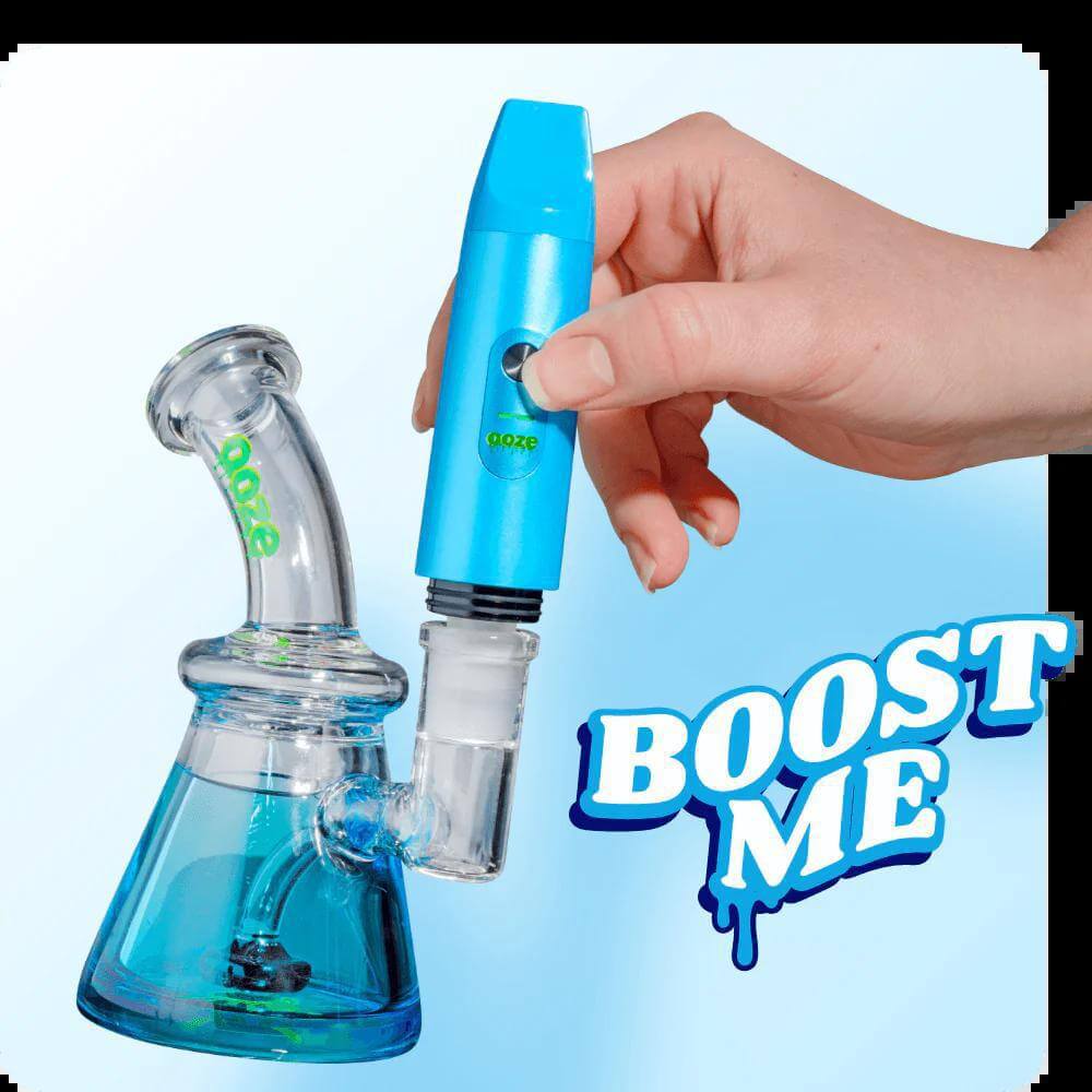 Ooze Booster Extract Vaporizer in Arctic Blue, featuring efficient ceramic core design for easy cleaning.