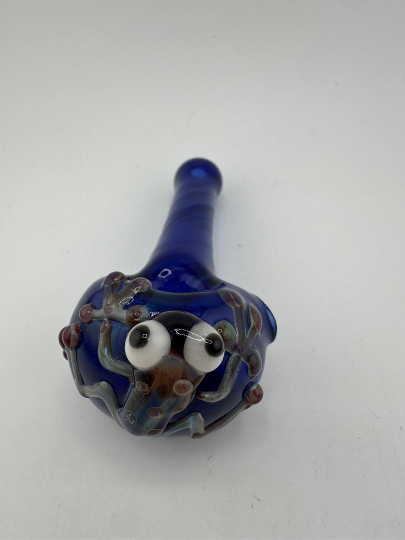 Crondo Glass Dry Pipe - Full Color w/ Clinging Frog
