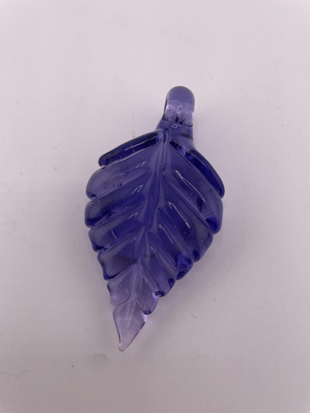 Madelyn Glass Pendant - Leaf