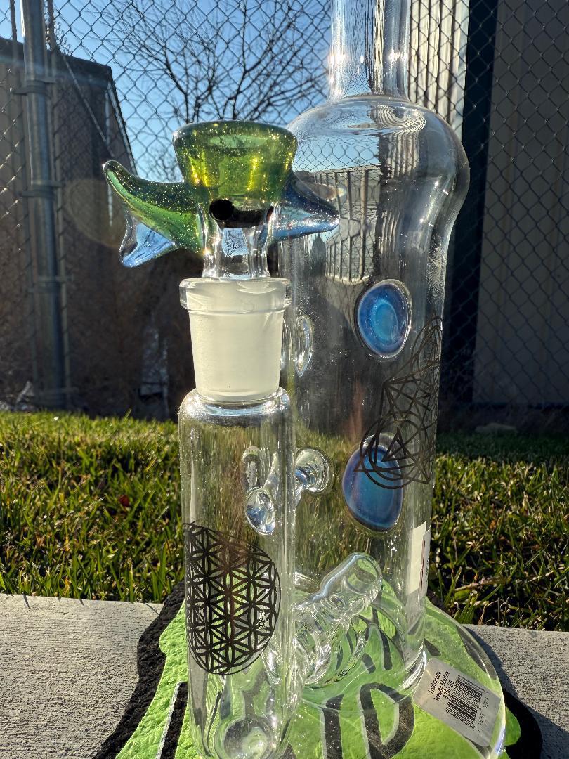 Highgrade Glass Flower Straight Tube - Blue & Green Inline Perc w/ Bubble Trap & Opal Attachments 14mm 90°