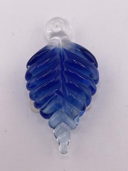 Madelyn Glass Pendant- Small Leaf