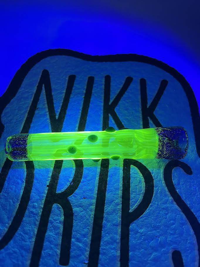 Filla John Glass Chillum / One Hitter - UV Middle w/ Blue Accents & Honeycomb Mille
