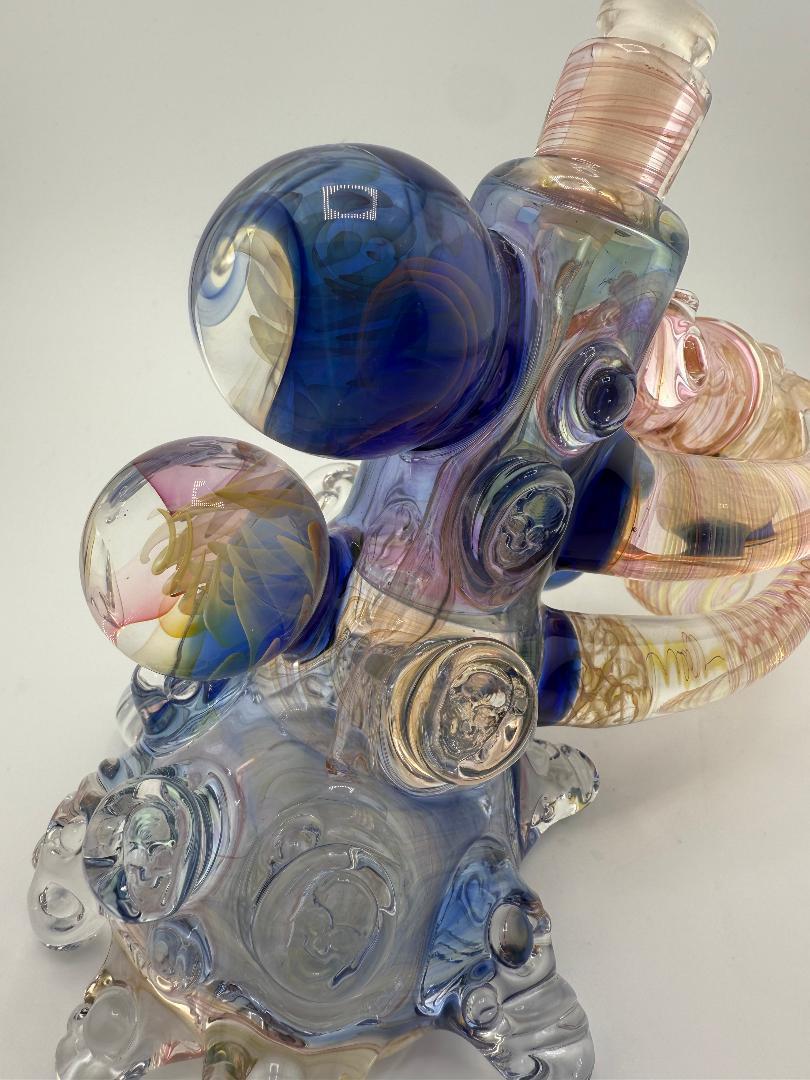 Brando Glass Large Format Fumed Hammer with colorful spheres and intricate designs, featuring a 10mm joint at 90° angle.