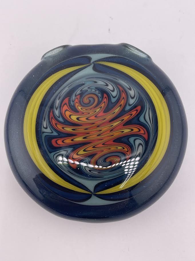HighGrade Glass Pendant - Hollow Disc w/ Wig Wag