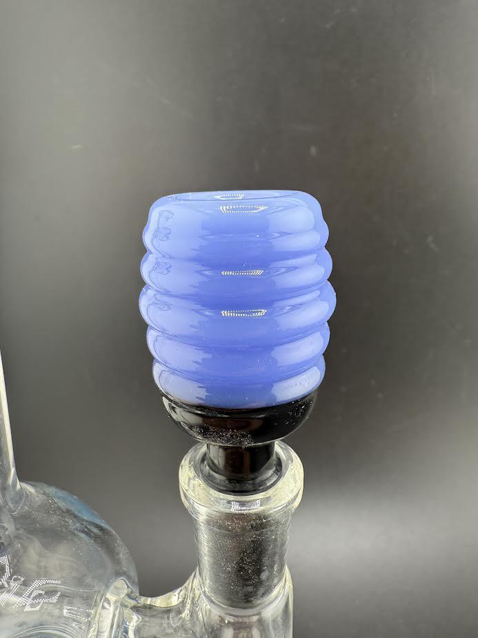 Close-up of a 14mm glass screen bowl with a blue ribbed design, ideal for smoking accessories.
