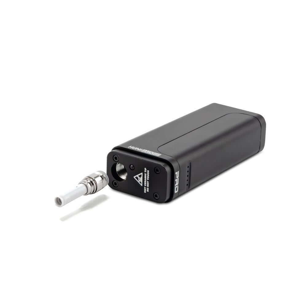 Huni Badger Pro vaporizer with ceramic heating tip for adjustable temperature and enhanced flavor.