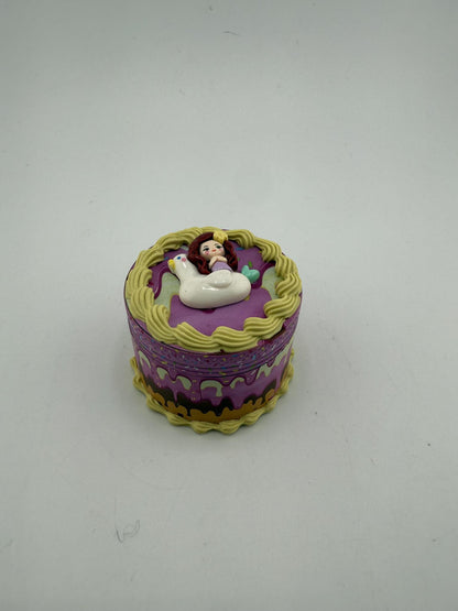 Trippy Goat Cake Grinder
