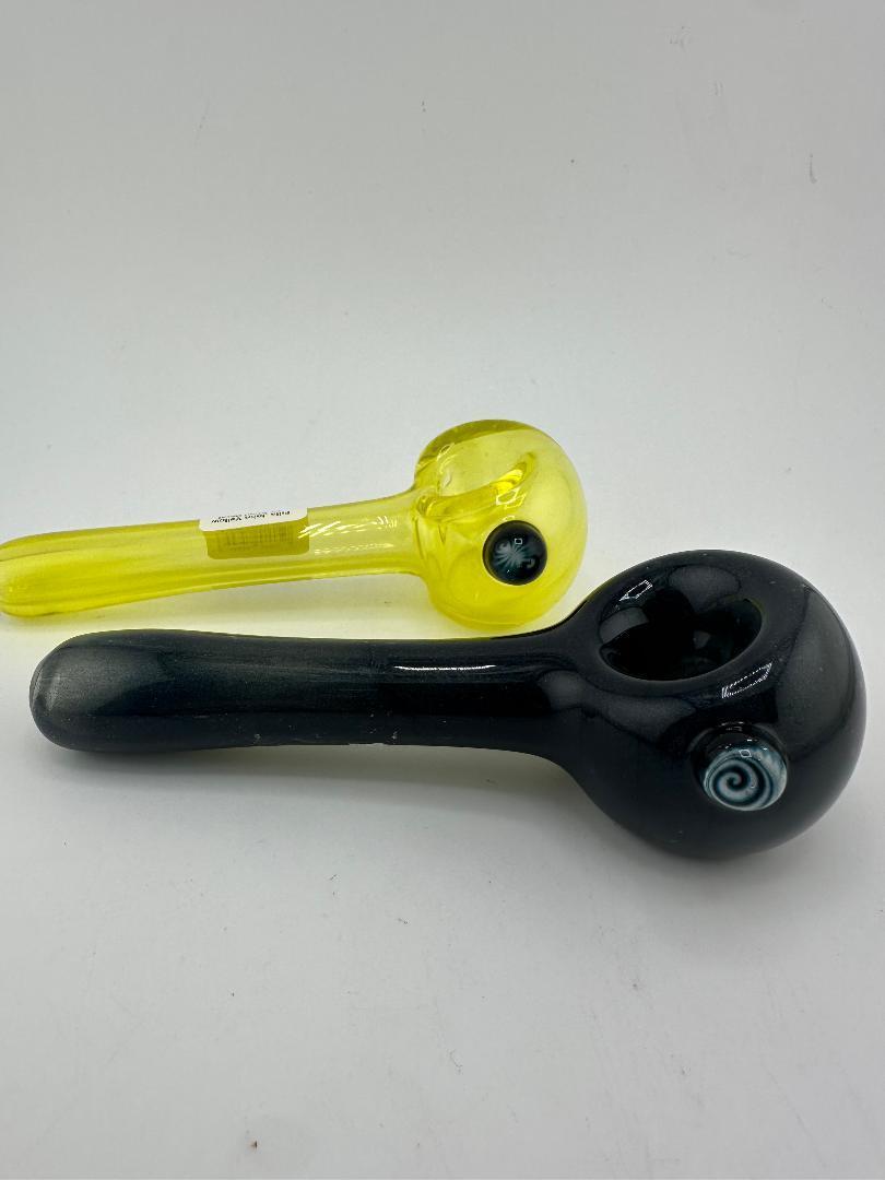 Filla John Glass Dry Pipe - Single Color W/ Millie
