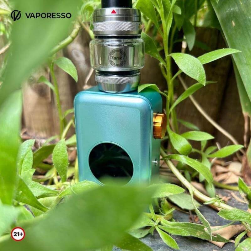 Vaporesso GEN Max Kit in foliage, showcasing its sleek design and iTank T for DTL vaping experience.