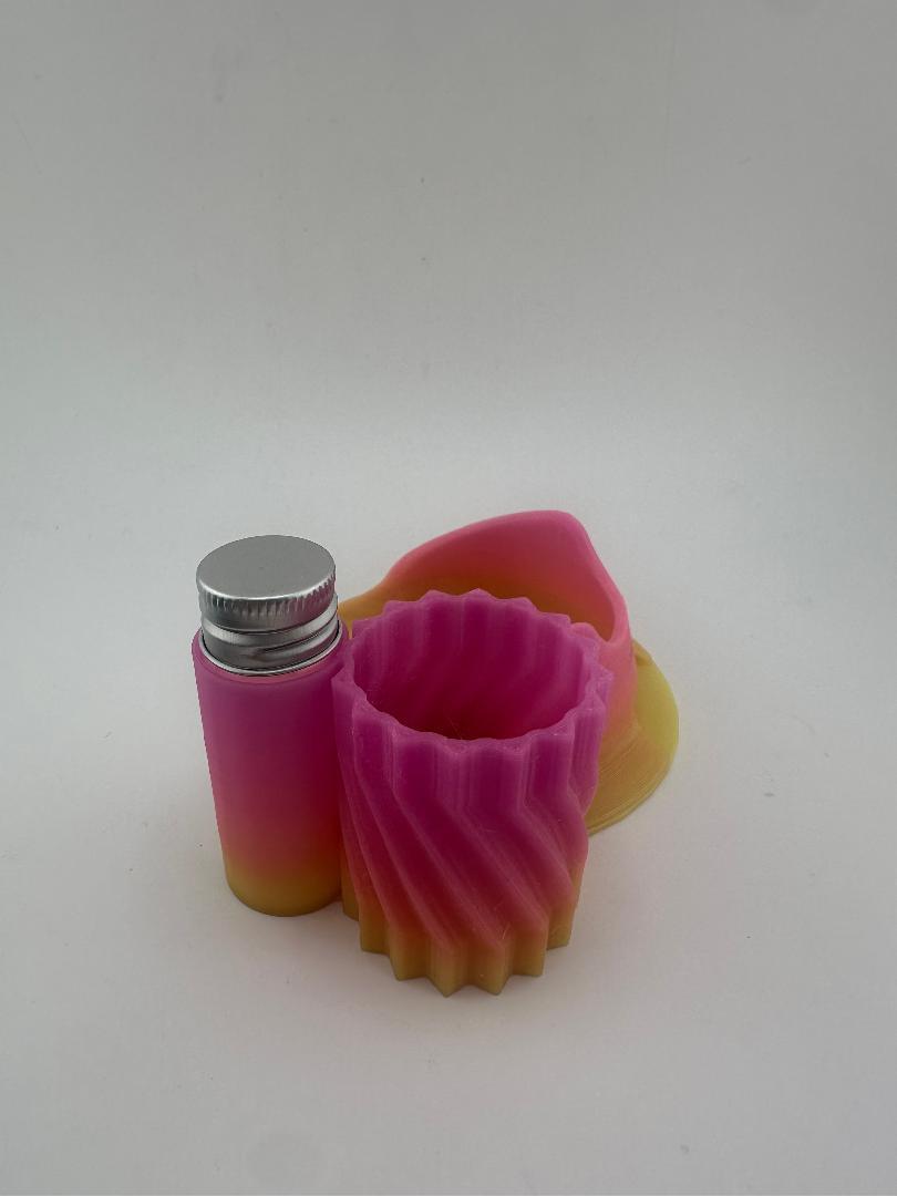 Kandy Custom 3-D Prints Puffco Peak Pro ISO Base Station with cleaning accessories in vibrant colors