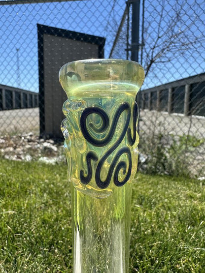 MJHoG 9" Flower Beaker - Squiggle Tech