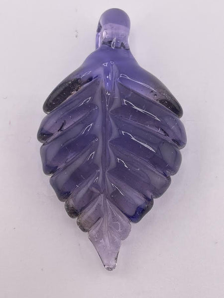 Madelyn Glass Pendant- Small Leaf