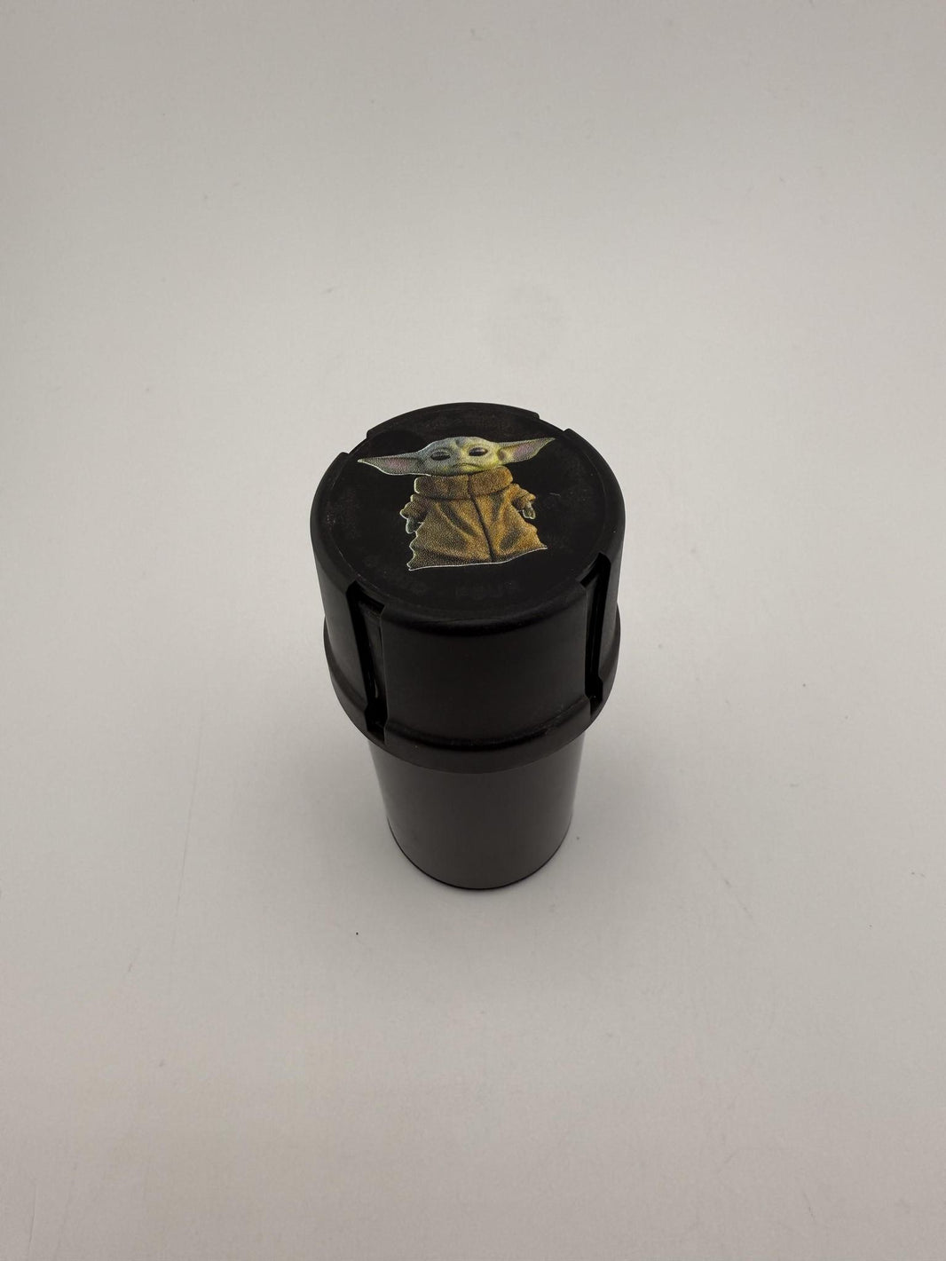Medtainer Grinder - The Cannalorian
