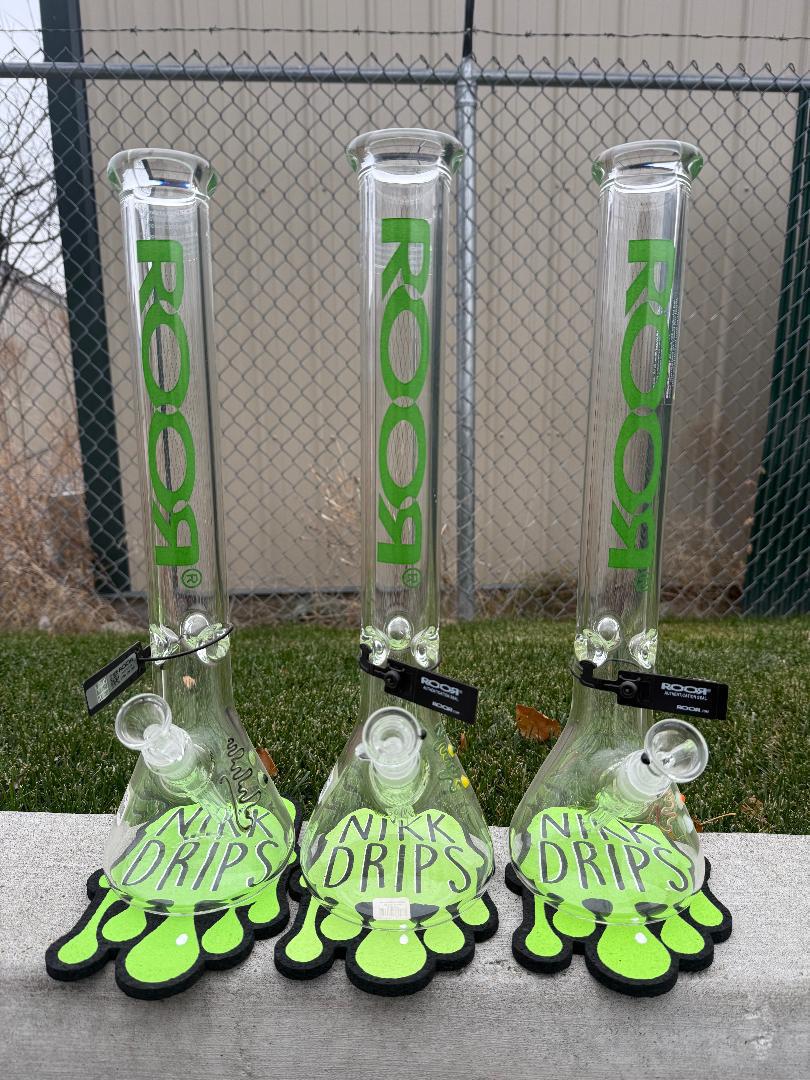 ROOR Glass 18" Beaker 50 x 7mm Thick 14mm 45° - Green