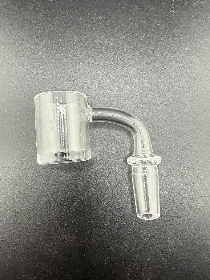 AFM 28mm Thick Bottom Short Bucket Quartz showcasing the clear quartz design with robust structure.