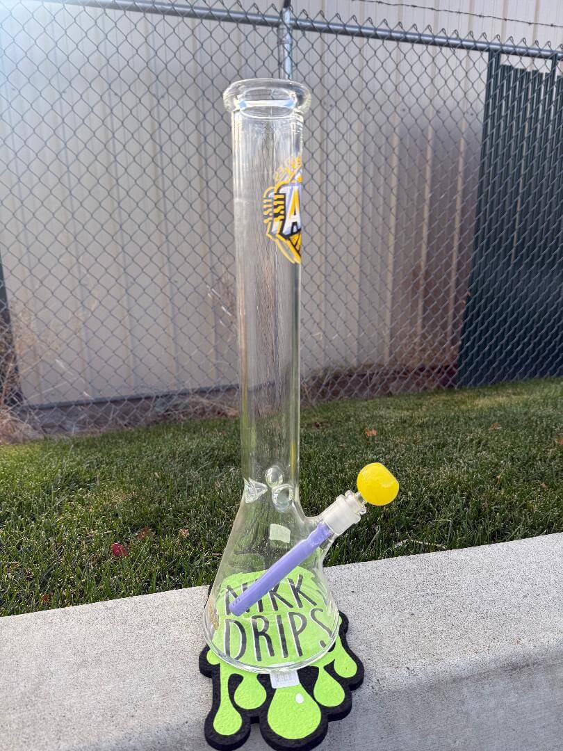 AFM Glass 18" Beaker - Sports showcasing athletic design with colorful logo.
