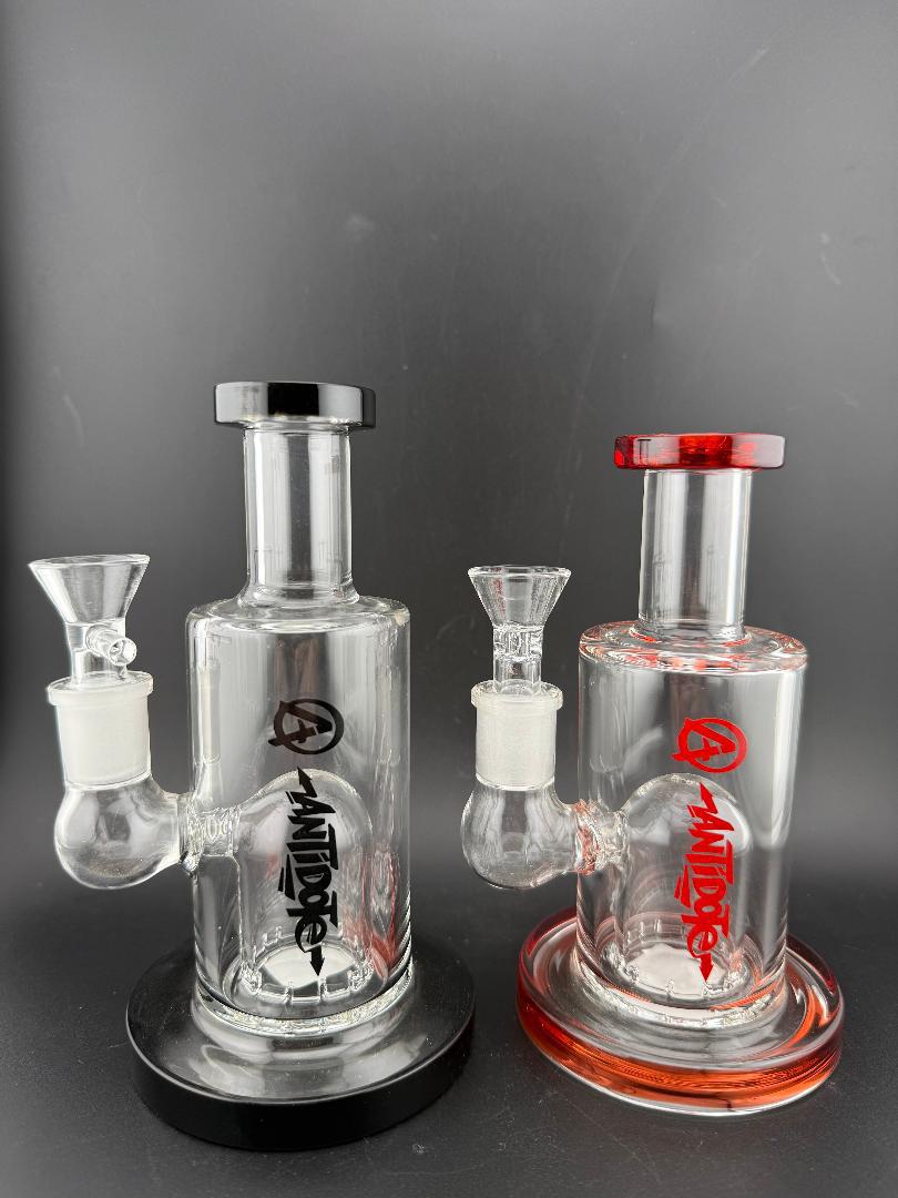 Antidote Glass Mini Mobster 6" Rig 14mm 90° - Black and Red options for smooth hits and classic style.