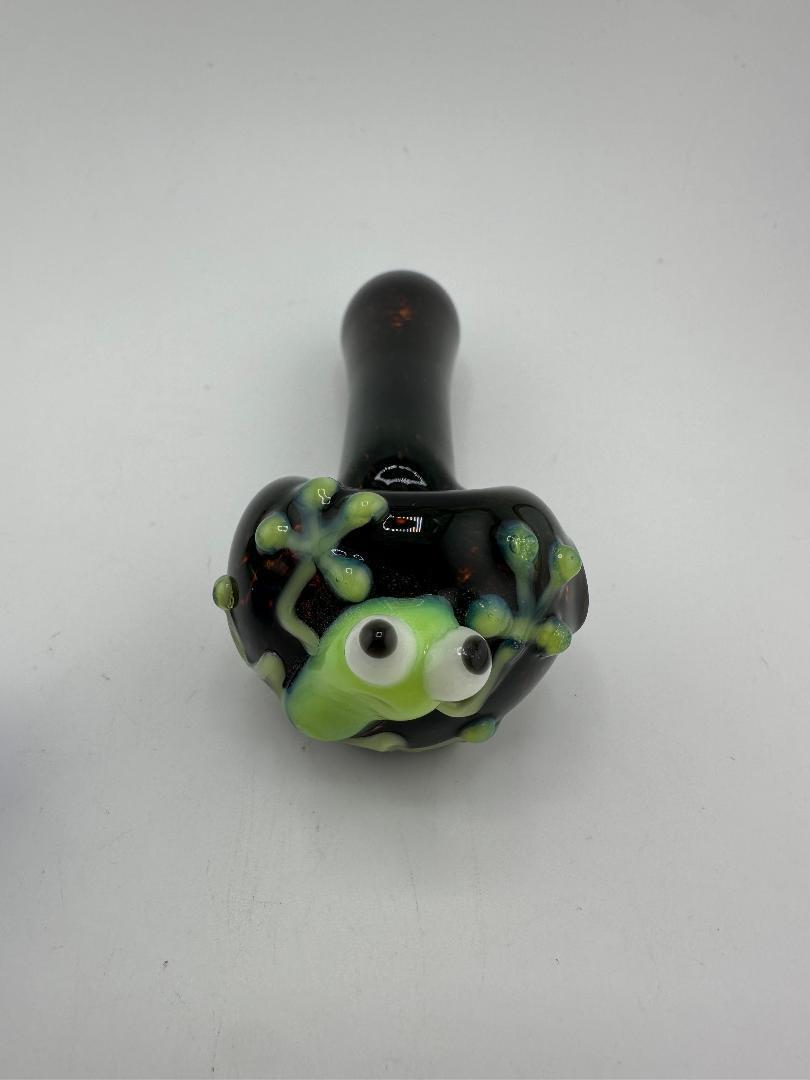 Crondo Glass Dry Pipe - Full Color w/ Clinging Frog