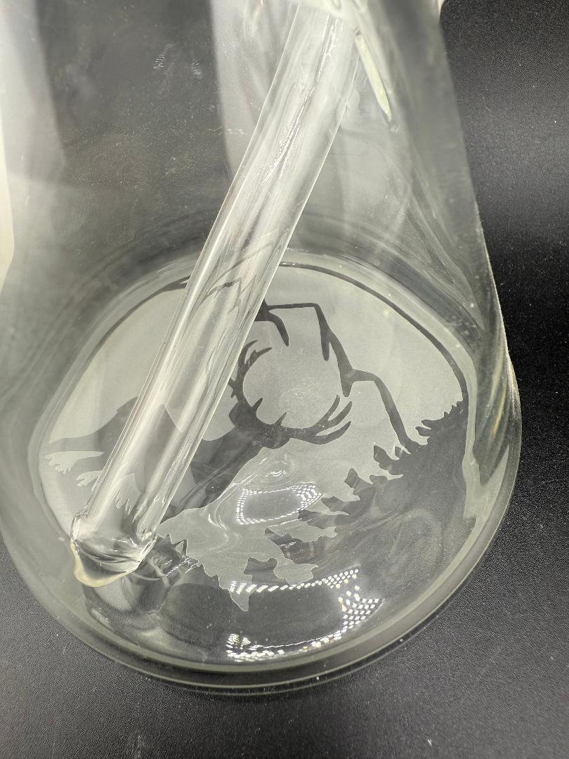 Brando Glass Clear Blasted PNW Beaker 10mm 45° interior detail showcasing intricate sandblasted artwork.