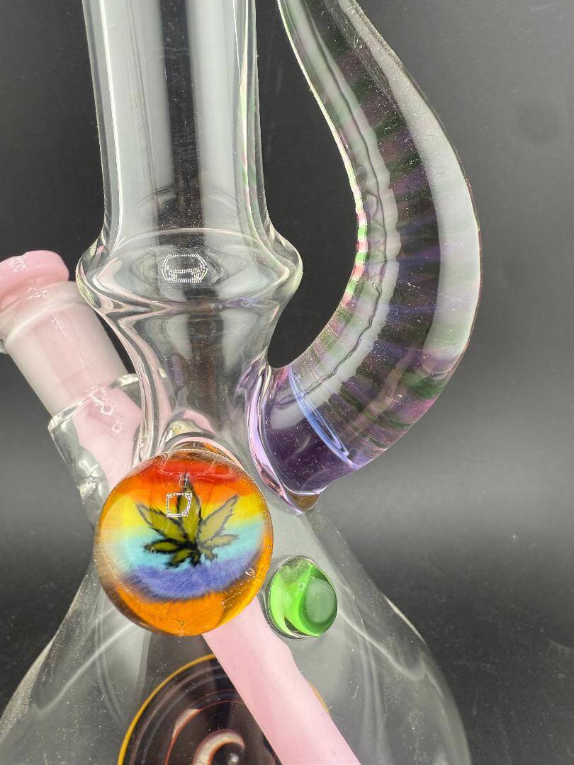 Brando Glass Mini Beaker - Line Worked Horn & Rainbow Hemp Leaf Millie w/ Pink Downstem 10mm 45° close-up view of details
