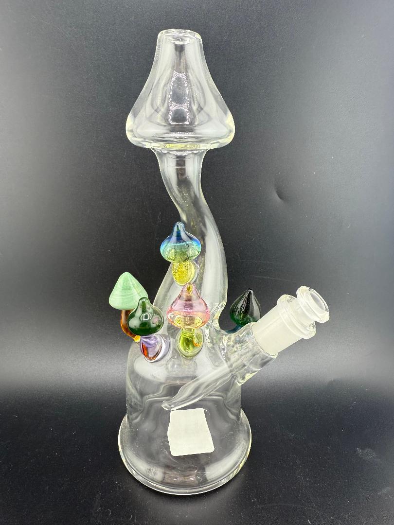 Brando Glass Mushroom Growth on Mushroom Rig – 10mm 45° Joint with vibrant mushroom colors and whimsical design.
