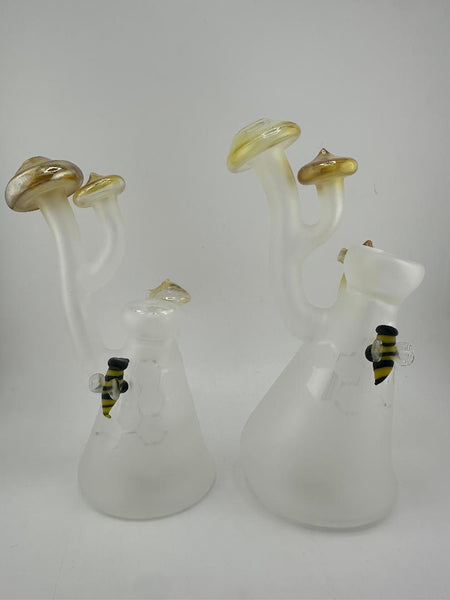 Filla John Glass Flower Bubbler - Mushroom Bee