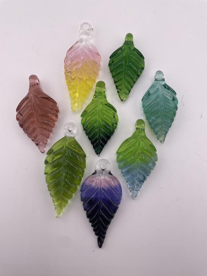 Madelyn Glass Pendant - Leaf