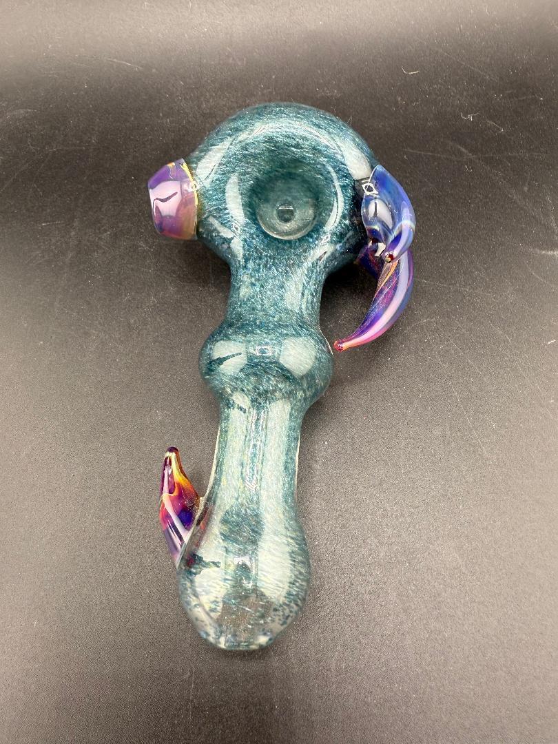 Crondo Glass Hand Pipe - Blue w/ Amber Purple Horns showcasing vibrant colorwork and sculptural detail.