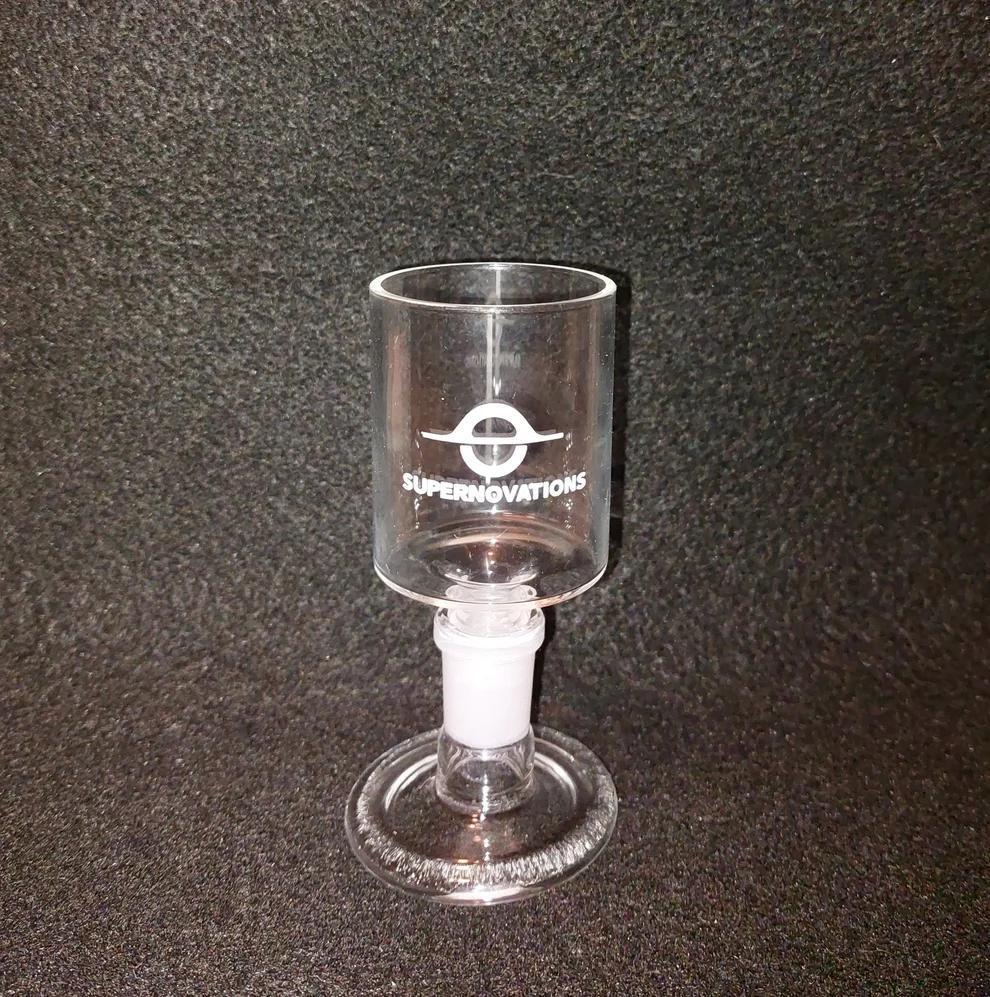 Supernovations Quarky Quartz Space Dock – Puffco Proxy 14mm Adapter