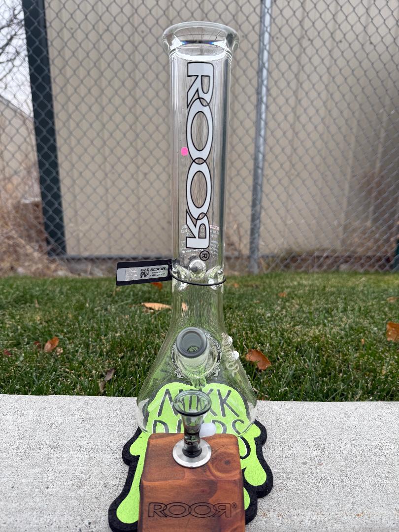 ROOR Glass 14" Beaker 50x5mm Collector Series Beaker - Smoke