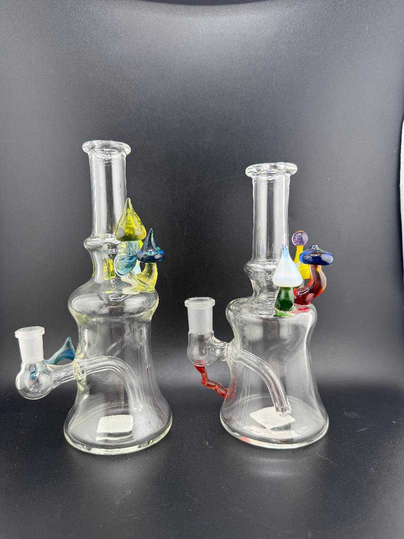 Brando Glass Mushroom Growth Banger Hanger Rig – 10mm 90° Joint | Hand-Blown Clear Glass with Rainbow Mushroom Accents