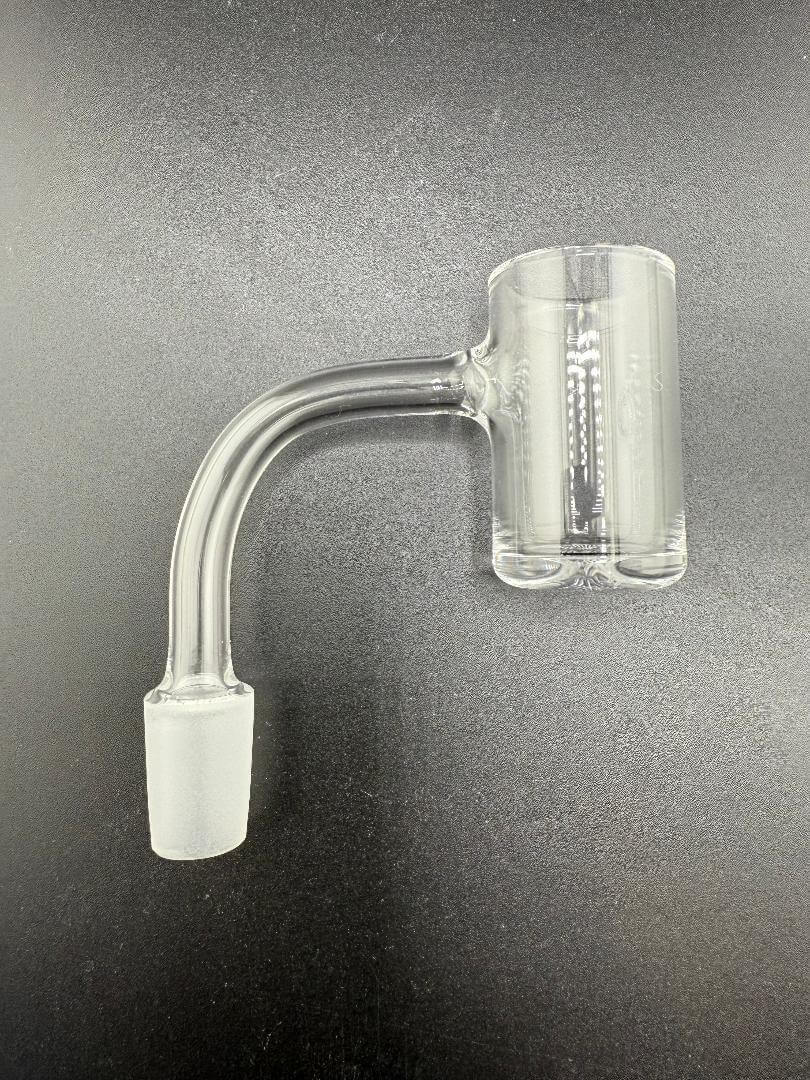ESB Titty Quartz Banger 14mm 90, durable glass accessory for dabbing, designed for high temperature resistance and flavor preservation.