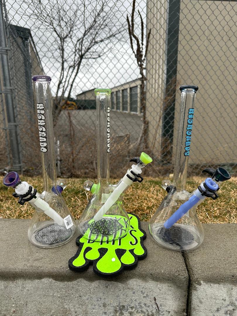 HighGrade Glass Flower Beaker - Simple Color Accent w/ Sacred Geometry Bake On, Marble Attachment and 4 Hole Slide