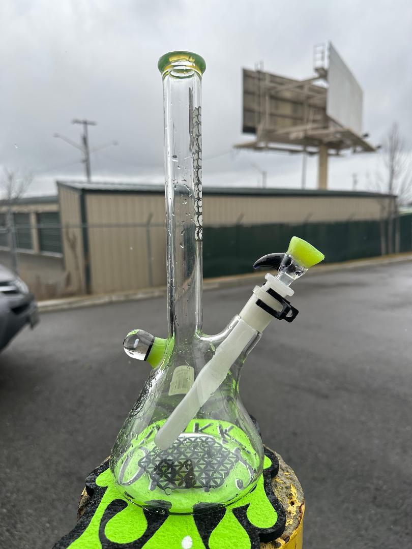 HighGrade Glass Flower Beaker - Simple Color Accent w/ Sacred Geometry Bake On, Marble Attachment and 4 Hole Slide