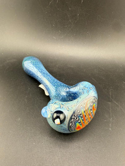 Elbow Tim Glass Hand Pipe -Space Tech w/ Rainbow Wig Wag Cap features a colorful design and compact structure.