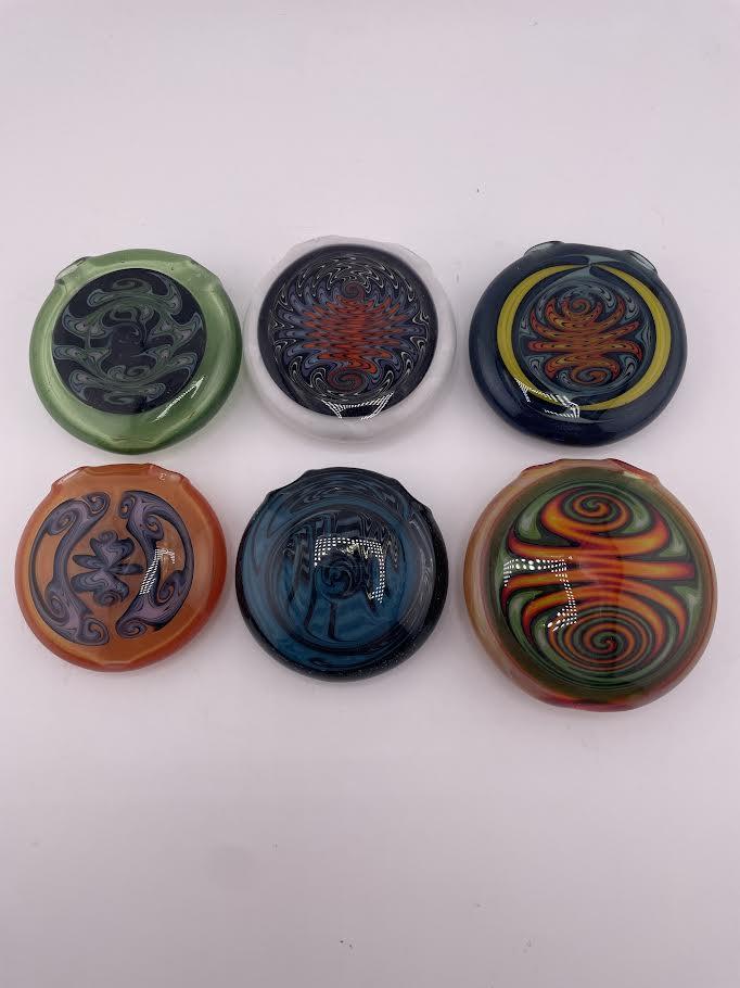 HighGrade Glass Pendant - Hollow Disc w/ Wig Wag