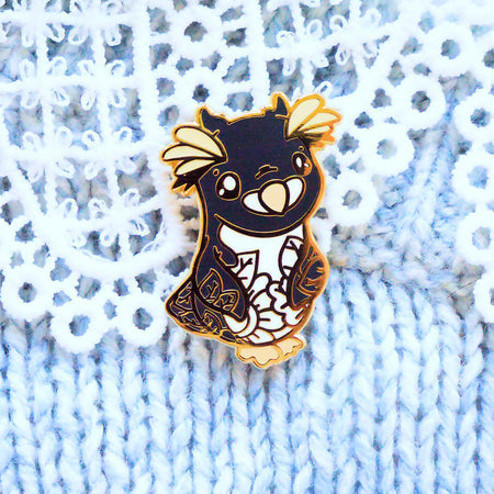 Evy Benita Enamel Pin - Macaroni Penguin