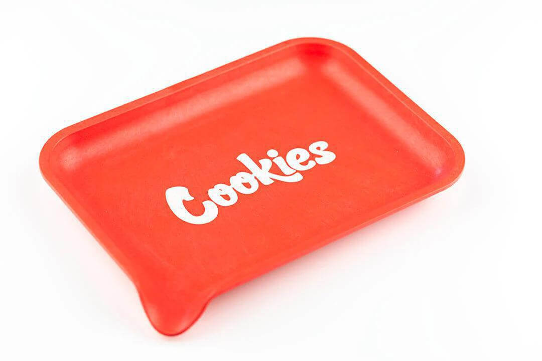 Cookies X Santa Cruz Shredder Small Hemp TrayCOOKIES x SANTA CRUZ SHREDDER Small Hemp Trays – Eco-Friendly & Durable Elevate your rolling experience with the COOKIES x SANTA CRUZ SHREDDER Small Hemp Tray. This high-quality, eco-conscious tray is made from