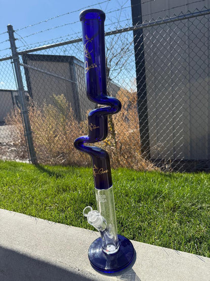 Fly Glass Curvie Zong Straight Tube Cobalt 14mm 45° showcasing its sleek design and durable craftsmanship.
