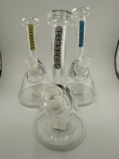 Highgrade Glass Beaker Rig 14mm 90° in multiple colors, showcasing handcrafted design for smooth dabbing experience.