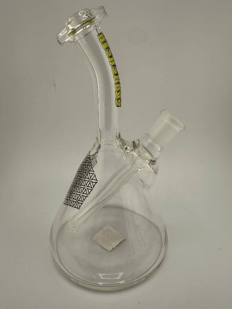 Highgrade Glass Beaker Rig 14mm 90° with geometric design, perfect for smooth dabbing, handcrafted with heady glass quality.