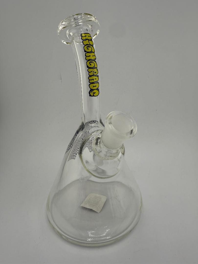 Highgrade Glass Beaker Rig 14mm 90°, clear borosilicate glass, designed for superior filtration and smooth hits.