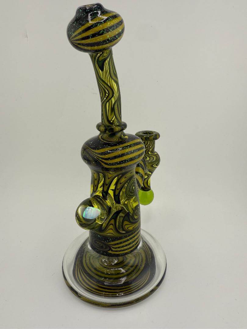HighGrade Glass Black & Yellow Wig Wag Set 10mm 90°, handcrafted for dabbing, featuring intricate swirling patterns.