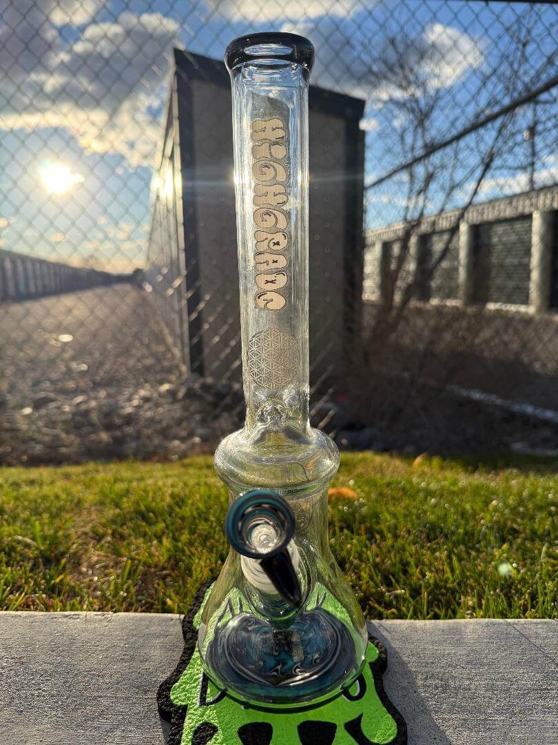 Highgrade Glass Flower Beaker - Wig Wag Reversal Bottom, Downstem, & Bowl 14mm 45° on grass with sunlight.