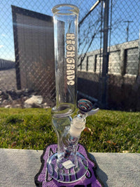 Highgrade Glass Flower Straight Tube – Red, White & Blue Wig Wag Color Accent Pistol Loop 14mm 45° on grass